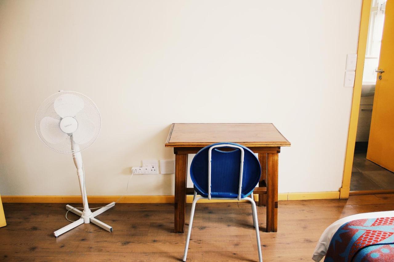 Scalabrini Accommodation ケープタウン エクステリア 写真